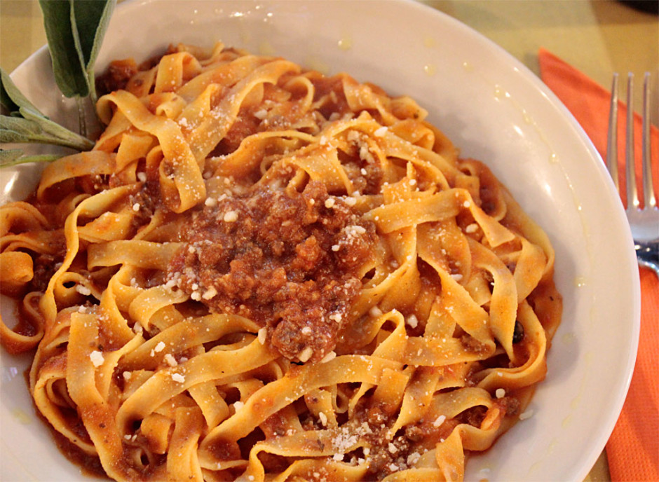 fettuccine ragu cacciagione